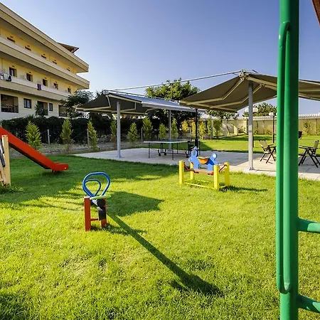 Apartmanhotel Mirtilos & 3*