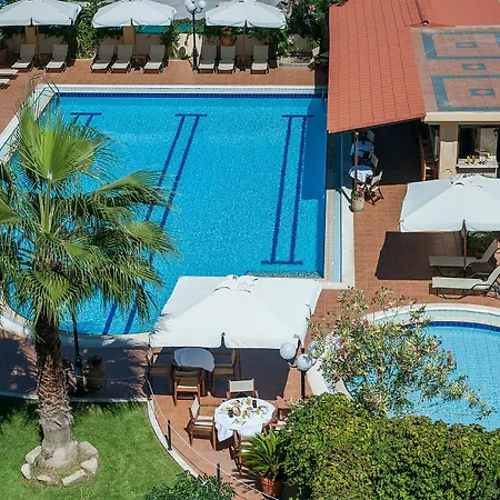 Apartmanhotel Mirtilos & 3*