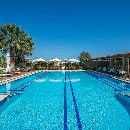 Aparthotel Mirtilos & 3*