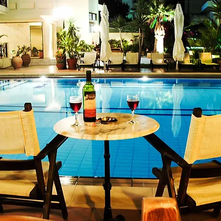 Apartmanhotel Mirtilos & 3*