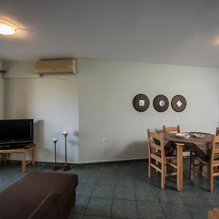 Hotel apartamentowy Mirtilos & Kíssamos